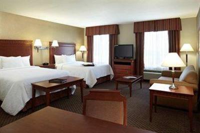 фото отеля Hampton Inn And Suites Montreal