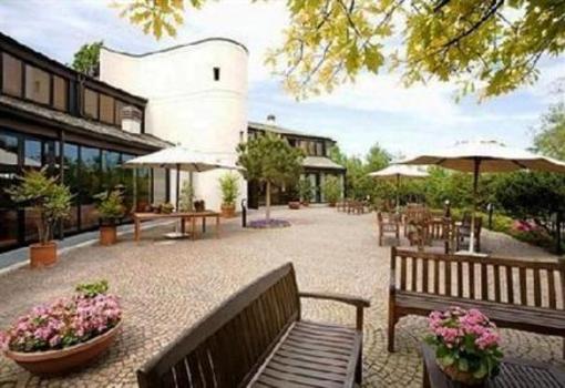 фото отеля Country Hotel Borromeo
