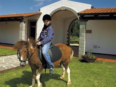 фото отеля Hotel Su Baione