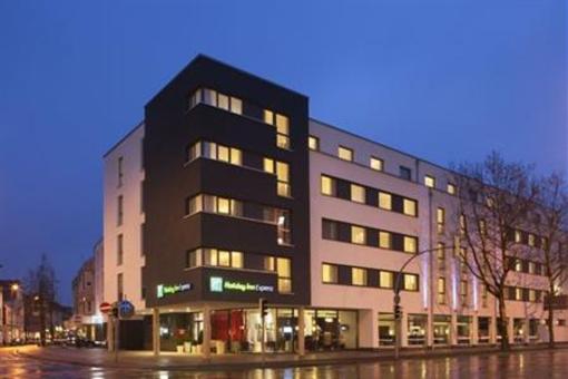 фото отеля Holiday Inn Express Guetersloh
