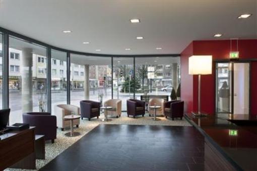 фото отеля Holiday Inn Express Guetersloh