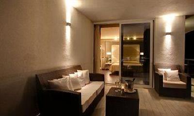 фото отеля Hotel Kristal Palace