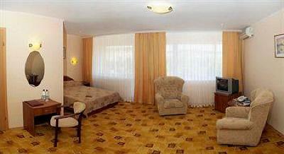 фото отеля Moscow Hotel Simferopol