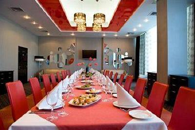 фото отеля Moscow Hotel Simferopol