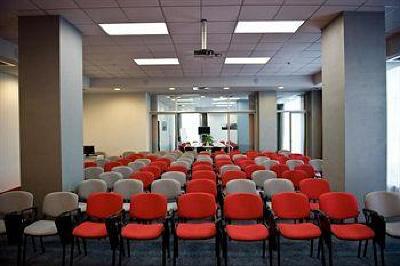 фото отеля Moscow Hotel Simferopol