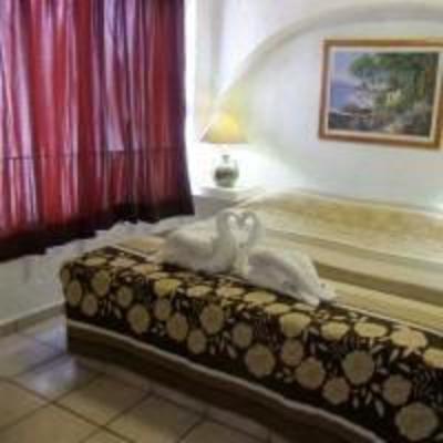 фото отеля Ikaro Suites Cancun