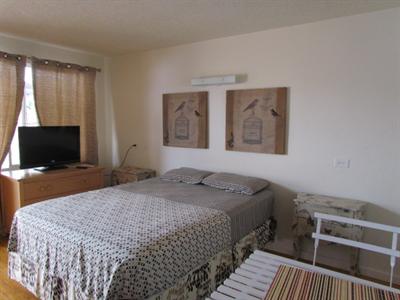 фото отеля Waikiki Backpackers Hostel