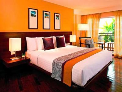 фото отеля Patong Beach Hotel Phuket
