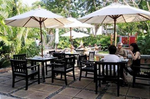 фото отеля Patong Beach Hotel Phuket