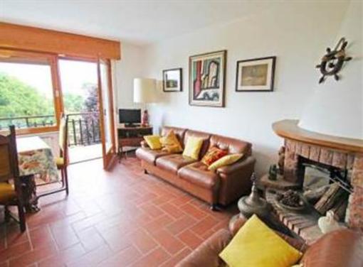 фото отеля Apartment - Porto Valtravaglia