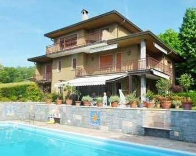 фото отеля Apartment - Porto Valtravaglia