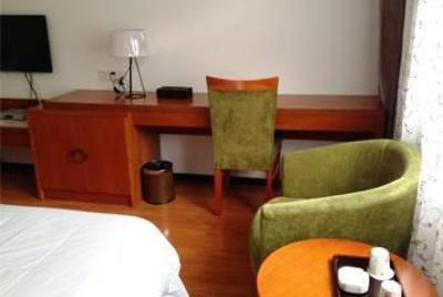 фото отеля 5 Yue Hotel Shennongjia Branch