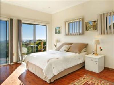 фото отеля Anchor Bay Guest House