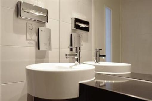 фото отеля Holiday Inn Express Birmingham - Snow Hill