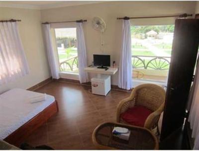 фото отеля Q Bungalows