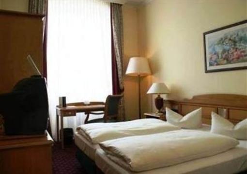 фото отеля The Royal Inn Regent Gera
