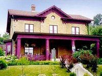 Moondance Inn