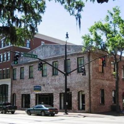 фото отеля Staybridge Suites Savannah Historic District