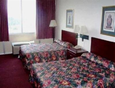 фото отеля Ramada Inn Bedford Heights