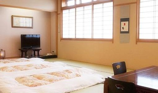 фото отеля Nishiwaki Royal Hotel