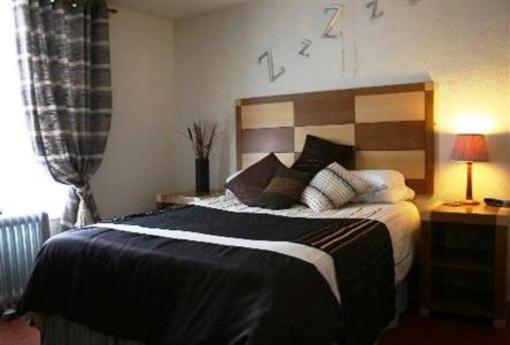 фото отеля The White Hart Inn Halstead