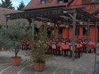 фото отеля Hotel Parc des Cigognes