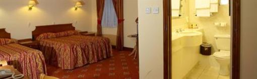 фото отеля Lakeside Continental Hotel