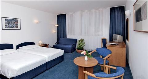 фото отеля Hotel Kompas Dubrovinik