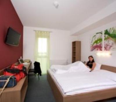 фото отеля Cleverhotel