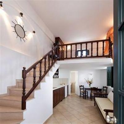 фото отеля Anthonas Apartments