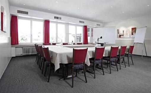 фото отеля Stalden Hotel Berikon