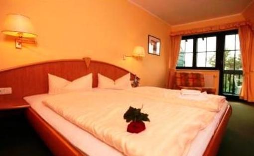 фото отеля Hotel Leuchtfeuer Kroslin