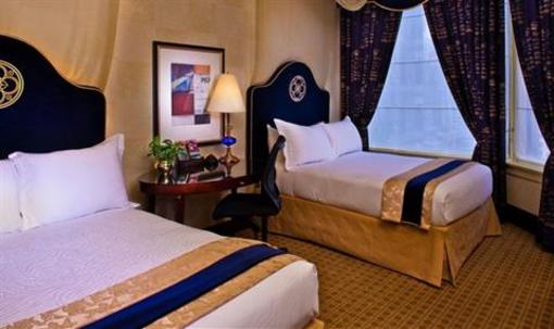 фото отеля Hotel Burnham - a Kimpton Hotel