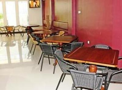 фото отеля Makassar Guest House