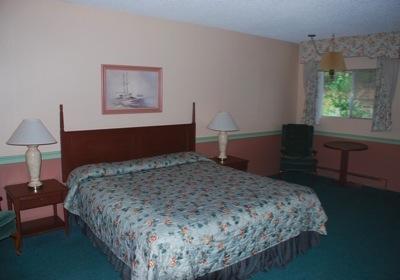 фото отеля Pine Beach Inn
