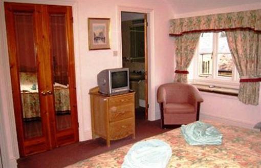 фото отеля Castle Farm Guest House