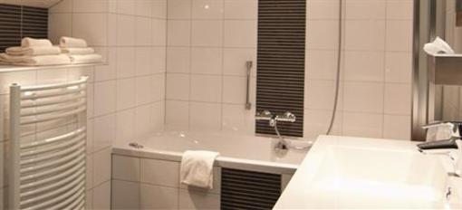 фото отеля Hotel De Eenhoorn Oostburg