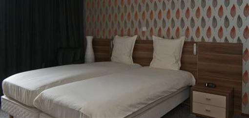 фото отеля Hotel De Eenhoorn Oostburg