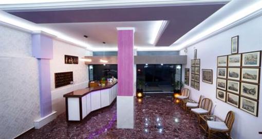 фото отеля Bakos Hotel