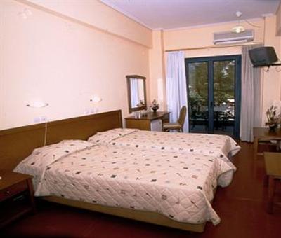 фото отеля Bakos Hotel