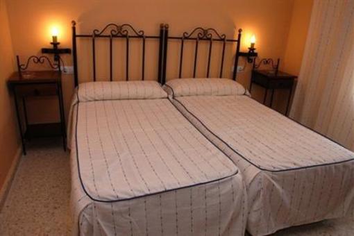 фото отеля Hotel Don Juan El Coronil
