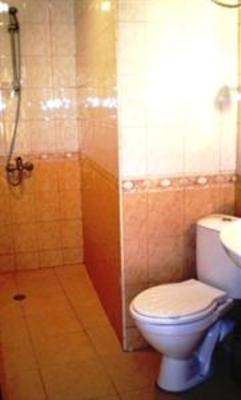 фото отеля Nightingale Beach Apartments