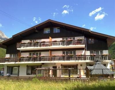 фото отеля Hotel Tenne Saas-Grund