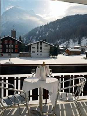 фото отеля Hotel Tenne Saas-Grund