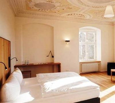 фото отеля Hotel Kloster Holzen