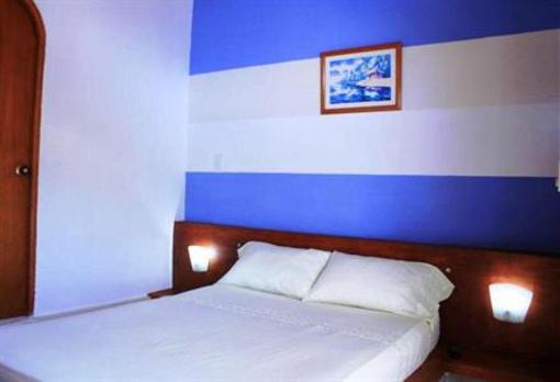 фото отеля Hostal Techos Azules