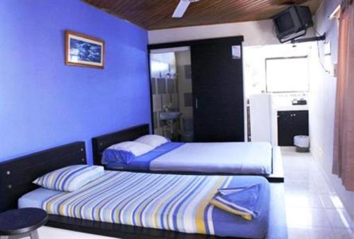 фото отеля Hostal Techos Azules