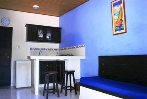 фото отеля Hostal Techos Azules