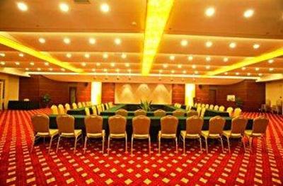 фото отеля Xin Du Kang Nian Grand Hotel Leiyang