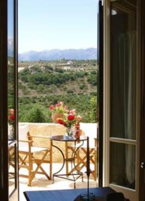 фото отеля Helianthos Traditional Villas